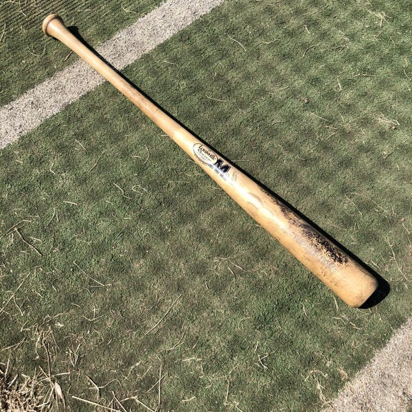 Louisville Slugger 34” Hard Maple Baseball Bat
