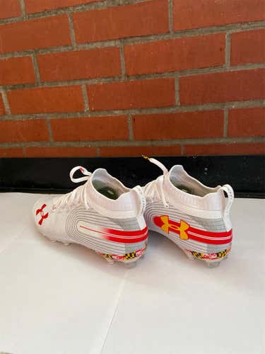 White Men's Cleats Under Armour