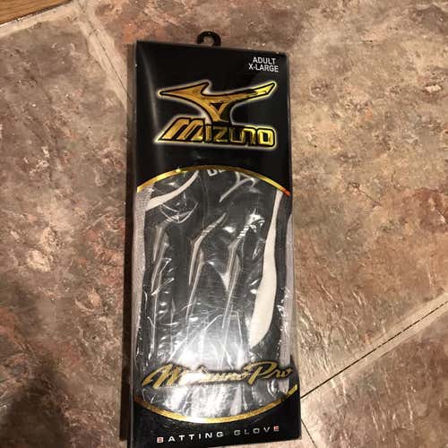 New XL Mizuno Batting Gloves