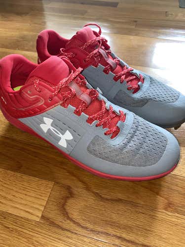 Used Under Armour Yard Low Pro Issue Cleats (Limited Edition Gray/Red)(Men’s 12)