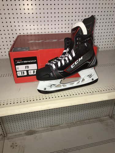 New CCM JetSpeed FT1 D&R (Regular) Size 7.5 Hockey Skates
