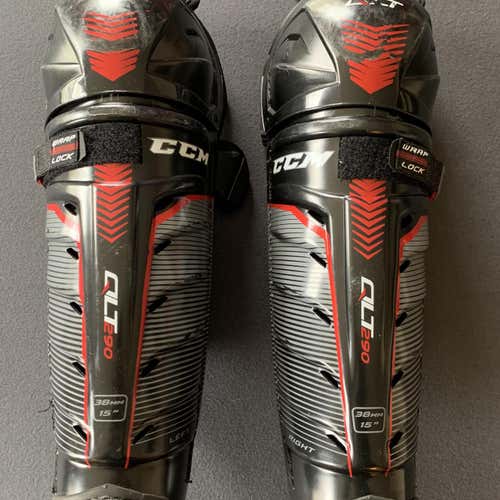CCM QuickLite 290  Shin Pads