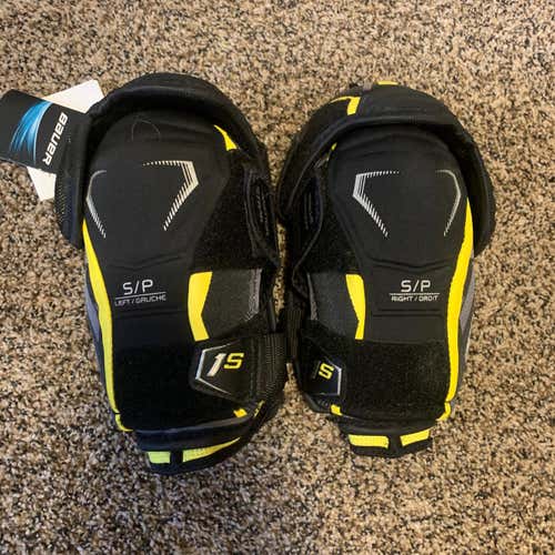 New Small Bauer Supreme 1S  Elbow Pads