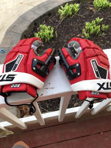 Red Used STX Shield 500 13" Goalie Gloves