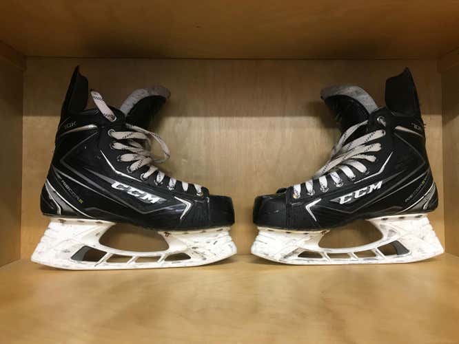 Senior CCM RibCor 70K Hockey Skates Size 7.5 D (only used for half a hockey season) comes with steel