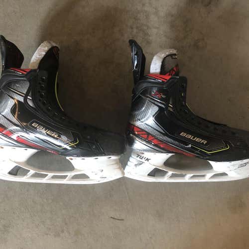 Used Bauer Vapor 2X Pro D&R (Regular)  Size 8.5 Hockey Skates