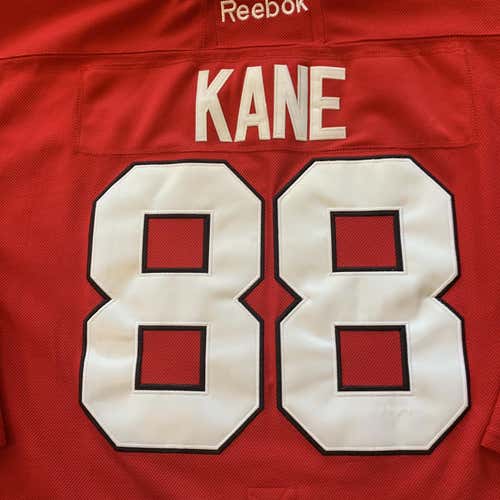 CHI Blackhawks KANE #88 Reebok Authentic Replica Game Jersey size 52wFight Strap 2013 Stanley Cup