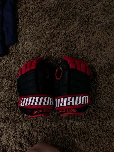 Black Used Warrior 14" Gloves