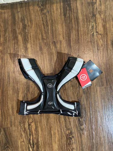 New Medium Warrior Rabil Shoulder Pads