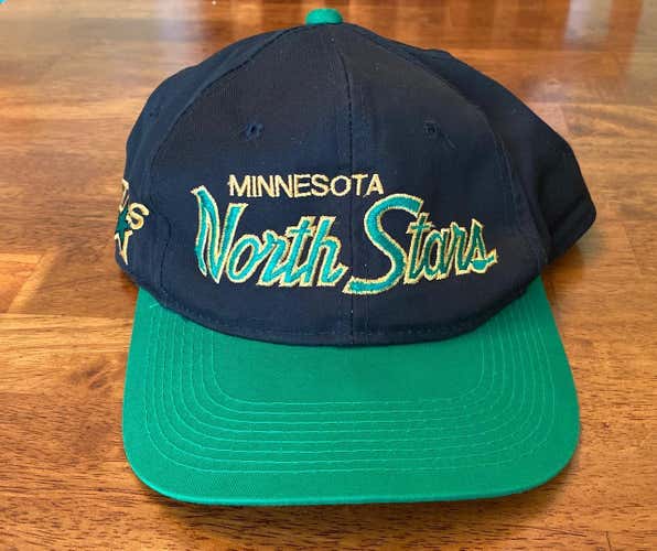 Vintage ‘90s Minnesota North Stars Snapback Sports Specialties