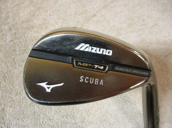 Mizuno MP-T4 Black 50.06 Wedge Dynamic Gold DG Spinner RH