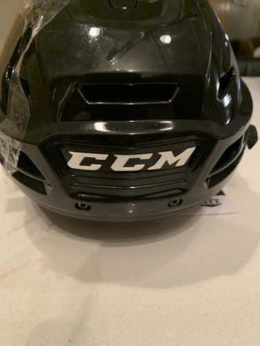 Black New Medium CCM Tacks 710 Helmet