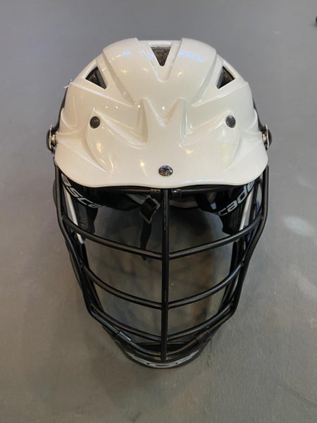 White Youth LAX Cascade CPV-R Helmet - size Y M/L