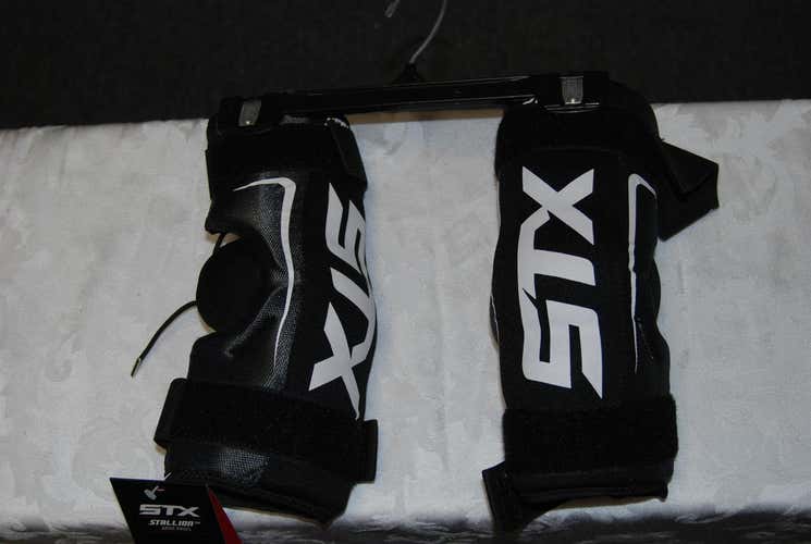 NEW STX Stallion 50 LAX Arm Pad Medium