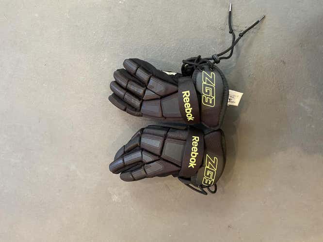 Black Used Player Reebok Lacrosse Gloves 11"