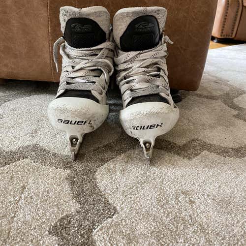 Used Bauer Reactor 4000 D&R (Regular)  Size 5 Hockey Goalie Skates