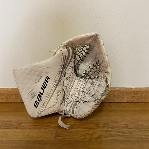 White Used Regular Vapor 2X Glove
