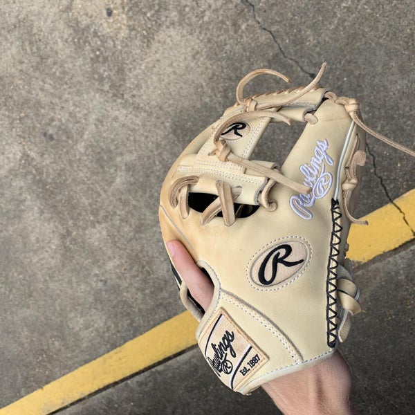 *NO TRADES*Rawlings Pro Preffered Used Infield 200 Series 11.5" Baseball Glove