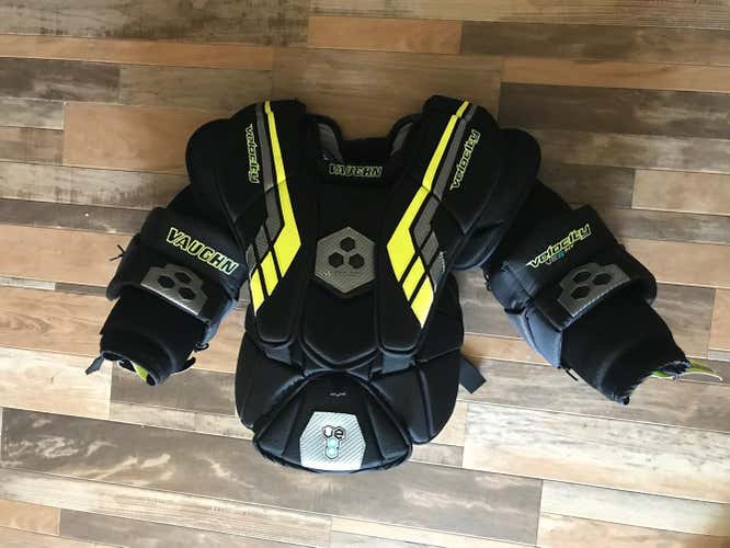 Intermediate Used XL Vaughn Velocity VE8 Int Goalie Chest Protector
