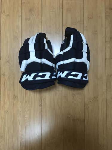 Blue Used Junior CCM Gloves 12"