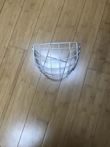 Bauer White Cage