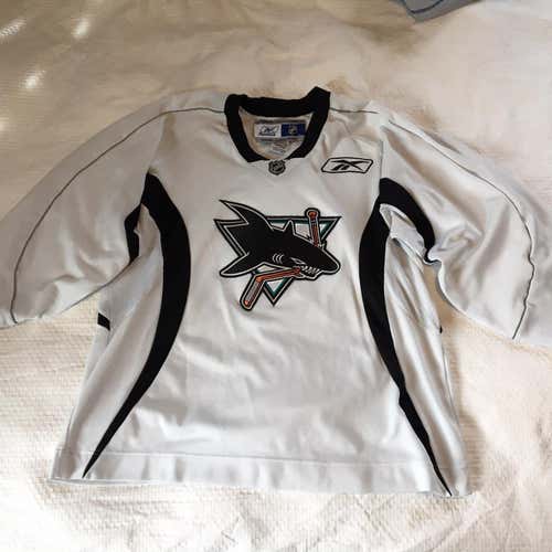 SJ Sharks White Men's XL Reebok Pro Stock Practice Jersey