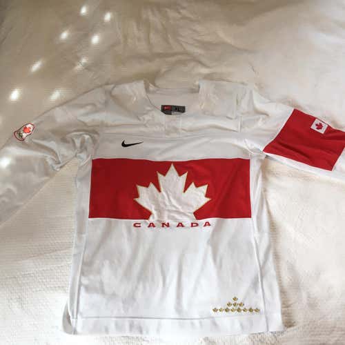 Team Canada Olympic White Adult XL Nike Jersey