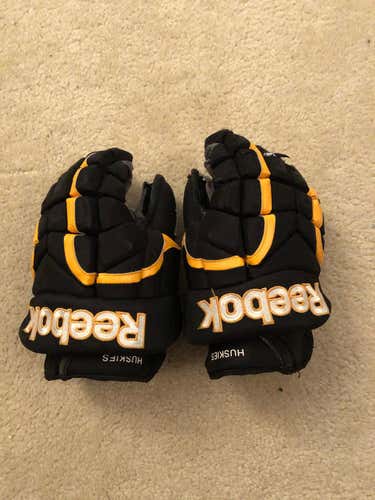 Used Michigan Tech Reebok 11K Gloves 13" Pro Stock