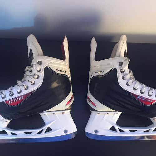 New CCM RBZ D&R (Regular) Size 7.5 Hockey Skates