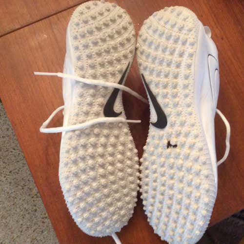 Used Nike Turf Shoes 9.5