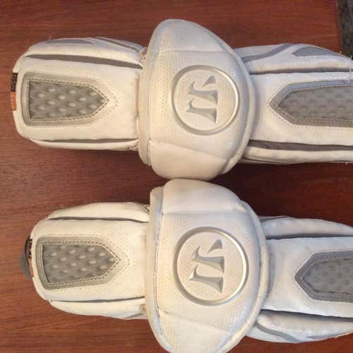 Used Medium Warrior Evo Arm Pads Aero Orange Tag