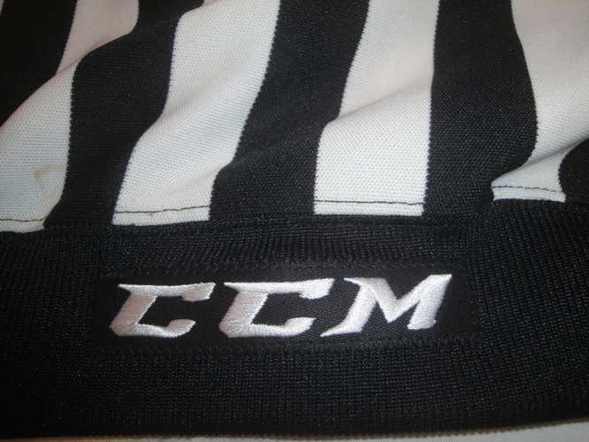 CCM MPRO 150 REFEREE JERSEY SIZE 52 MADE IN CANADA