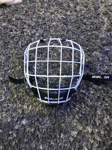 Bauer White Cage Profile II