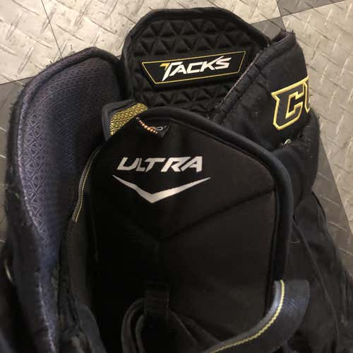 Used Small CCM Ultra Tacks Hockey Pants