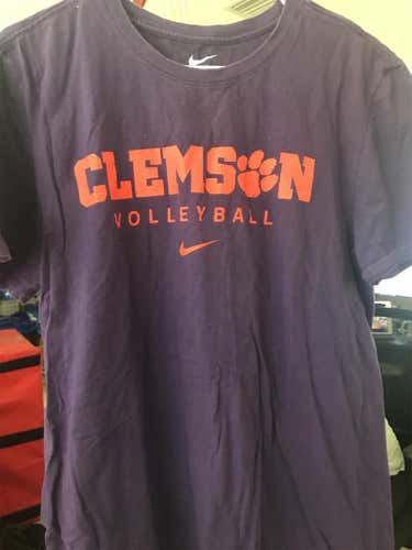 Purple Women's Large Nike Shirt