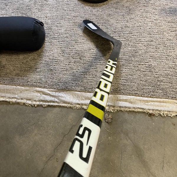 New Left Handed Supreme 2S Mid Hockey Stick