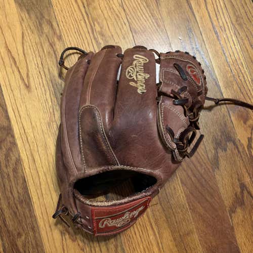 Red Used Pitcher's Heart of the Hide 11.75" Baseball Glove