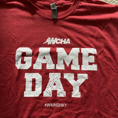 Red College Hockey Shirt Small WCHA Short Sleeve