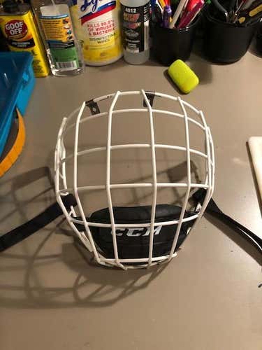 Used Medium CCM 580 M Cage