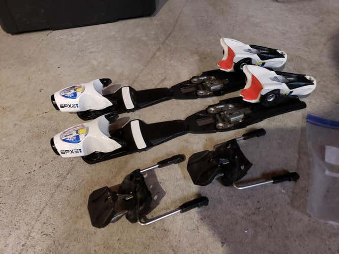 Rossignol 15 din binding