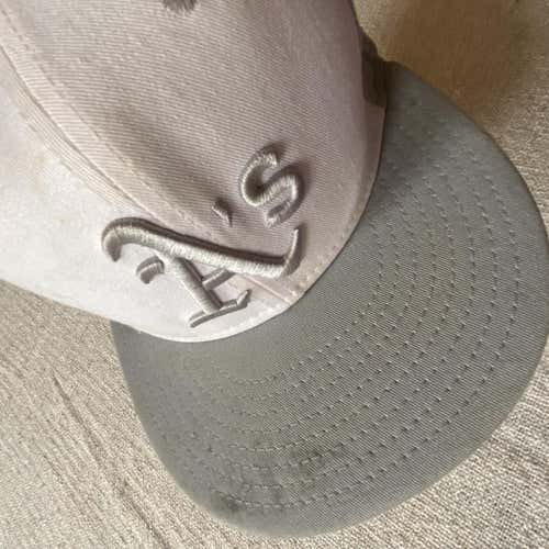 Gray/White Oakland Athletics Flat Brim Adult Men's 7 New Era Hat