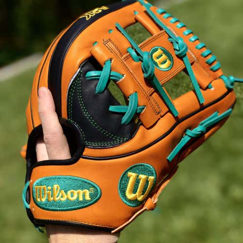 Wilson A2K 11.75" MC26 ‘Matt Chapman Game Spec.’