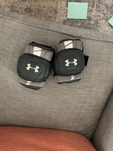 Used Small Under Armour Player Arm Pads