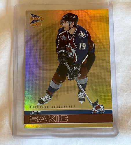 LIKE NEW: 2002 JOE SAKIC HOLOGRAPHIC HOCKEY CARD