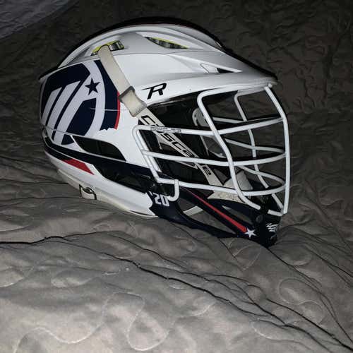 White Used Player Cascade R Helmet