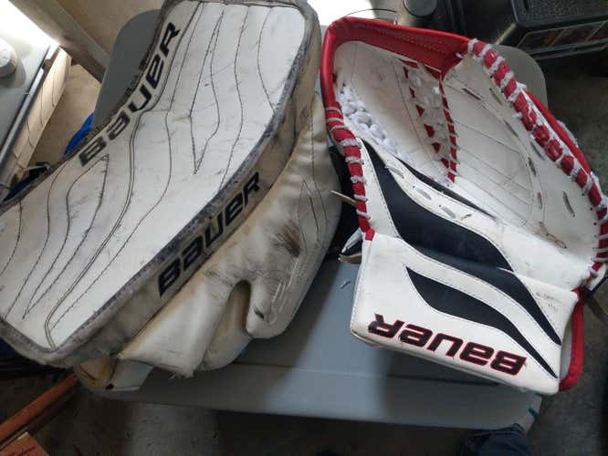 Intermediate Used Bauer Regular Glove and Blocker