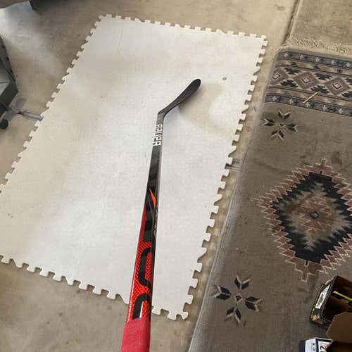 Brand New RH Bauer Vapor Fly lite P28 77 Flex