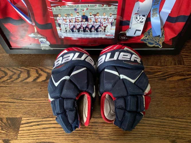 Blue Used Junior Bauer Vapor X850 Pro Gloves 11"
