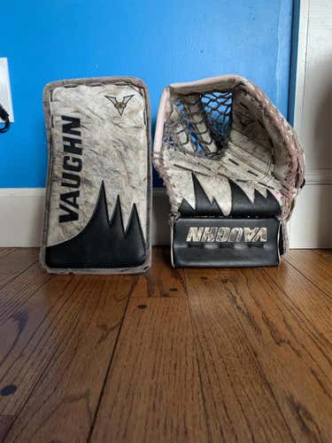 Vaughn V5 Gloves With Custom Graphics