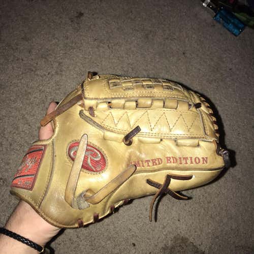 Brown Used Pitcher's Heart of the Hide 12" Baseball Glove